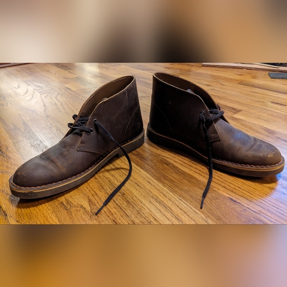 Clarks Desert Chukkas, Men size 8, \